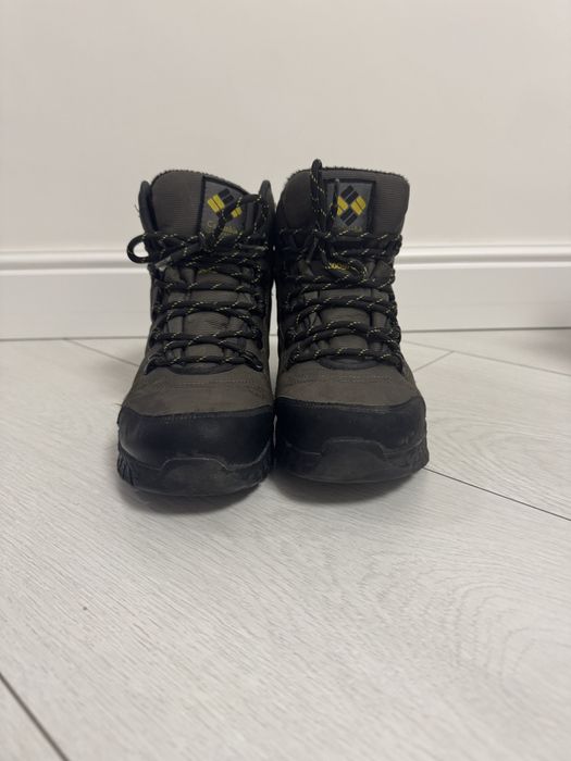 Продам ботінки Columbia