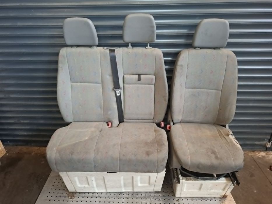 FOTELE FOTEL LEWY PRZEDNI PRZÓD KIEROWCY PASAŻERA PRAWY VW CRAFTER 06-