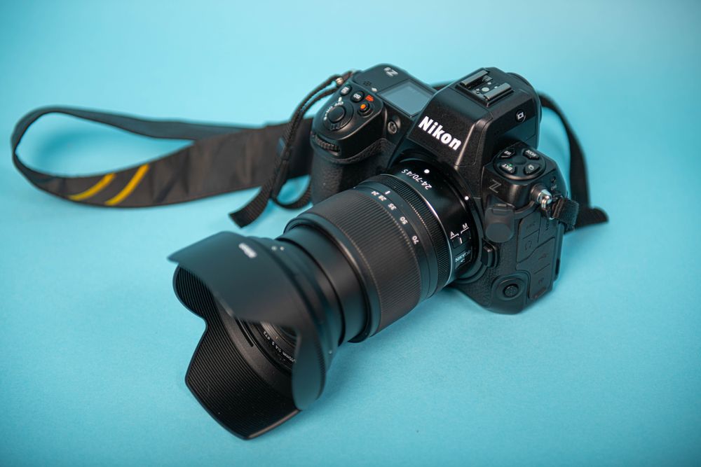 Máquina fotográfica Nikon Z8