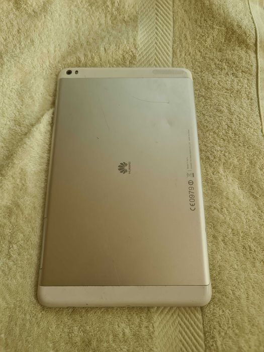Звонящий планшет Huawei MediaPad T1. 16 GB. 10 дюймов