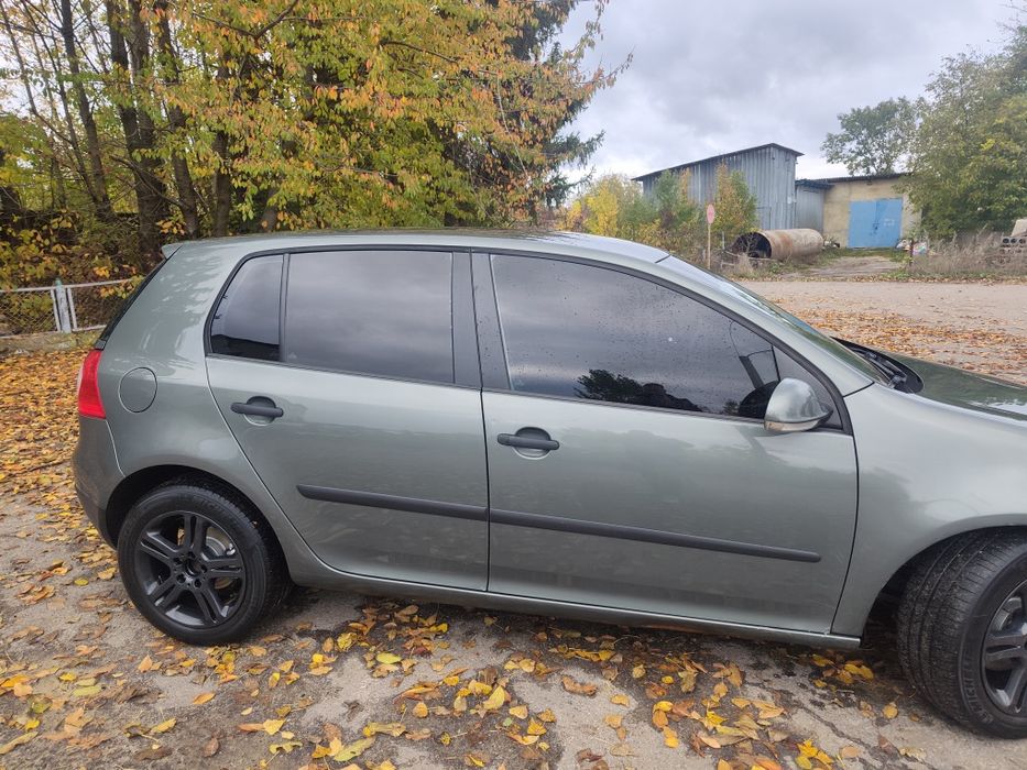 Продам Volkswagen golf 5