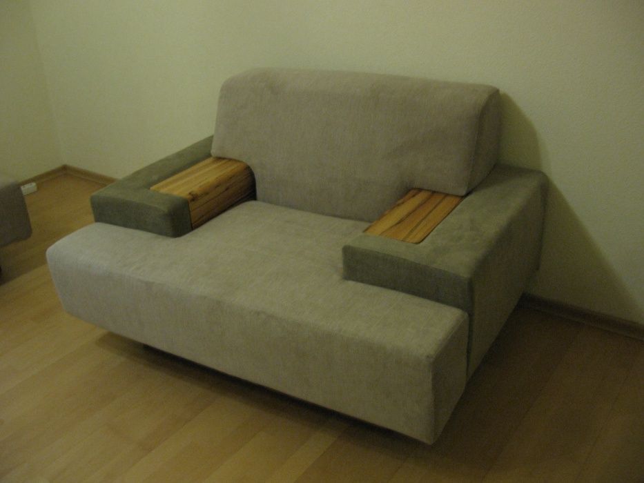 Перетяжка мягкой мебели не дорого, обивка, ремонт, диванов, кресел