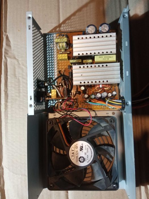 Блок живленная для ПК Megapower MP- 400ATX 400W (24+4 pin)