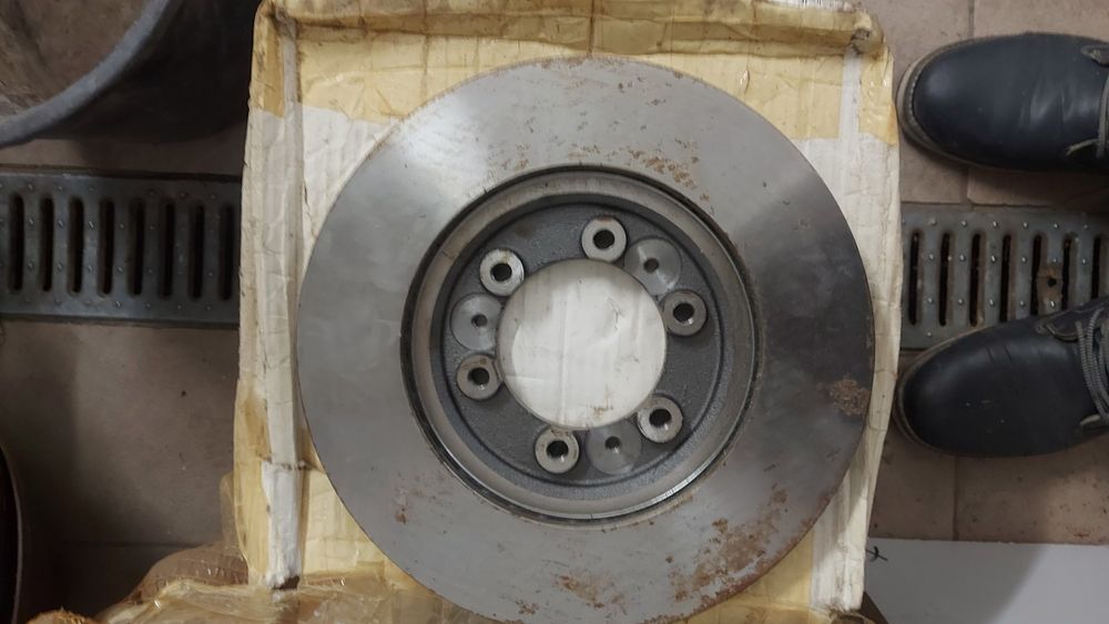 Tarcze hamulcowe Opel Frontera 2.5 TDS long