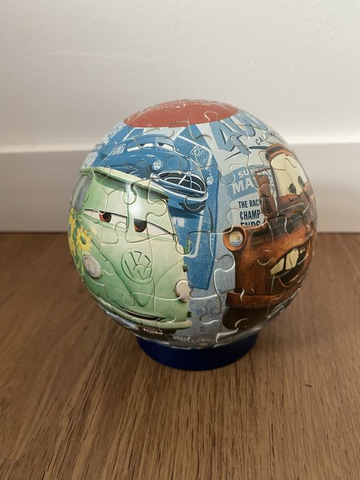 Bola de puzzle dos Carros