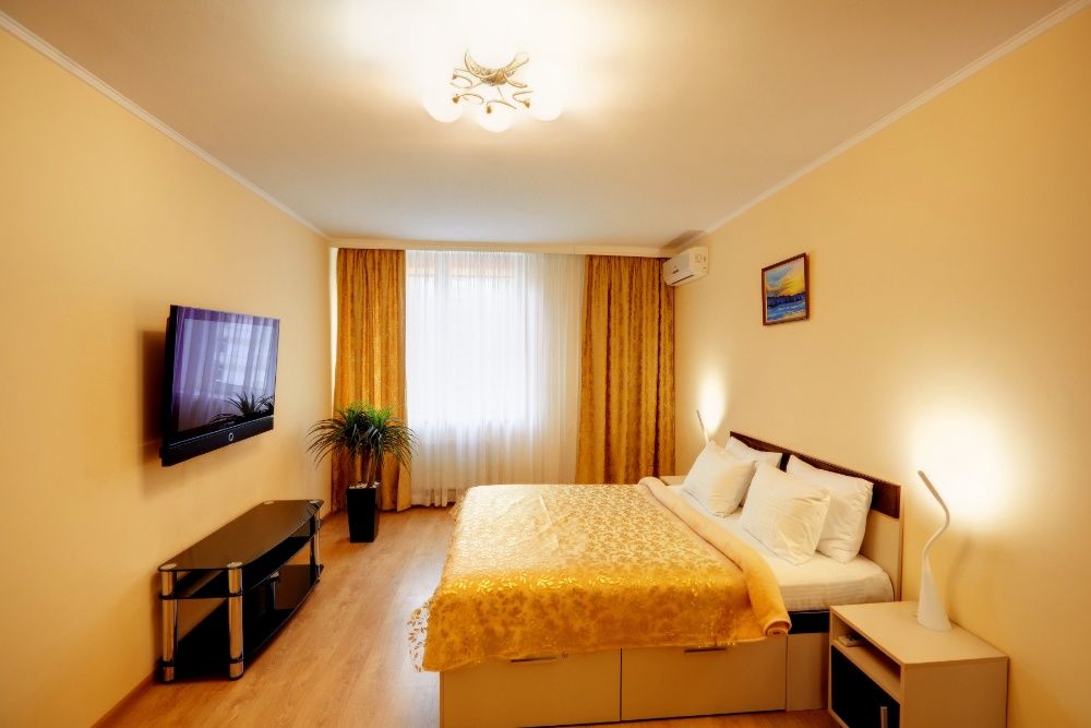 Квартира посуточно Позняки Осокорки Ривер Молл Ахматова 30