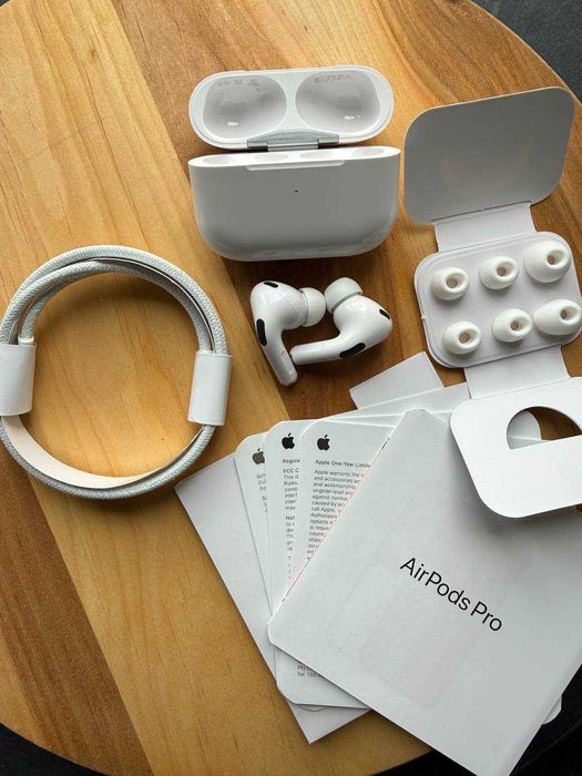 Беспроводные AirPods Pro 2 ANC блютуз наушники apple aирподс про 2 с микрофоном, наушники на каждый день, для спорта, на подарок