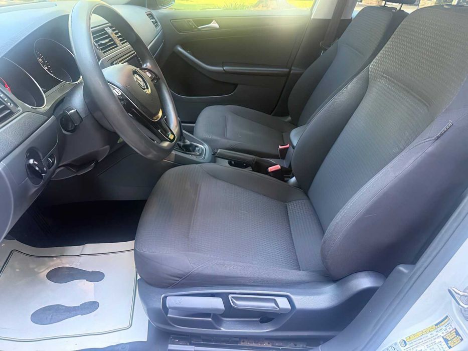 Volkswagen Jetta S      2016