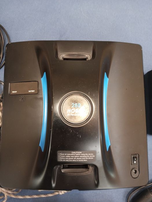 Робот для миття вікон.