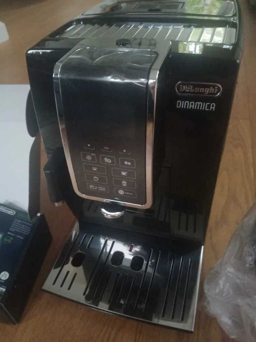 Ekspres DeLonghi Dinamica ECAM359.55.B nowy