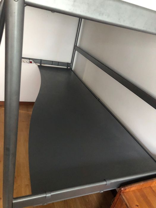 Cama alta Ikea - SVARTA