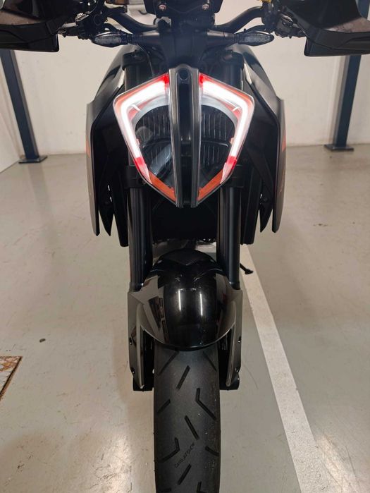 KTM Super Duke 1290 R (Gen 2) – 14.395 km – Full Packs (Track/Perf) – SC Project – Como Nova