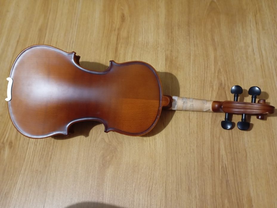 Violino 1/8 com estojo, arco  e almofada64284657219459124