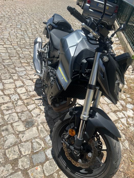 *HONDA HORNET 2023* 750cc - 92cv