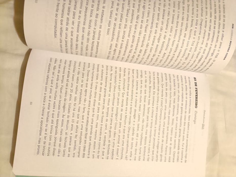 Livro " por ladrar de outra coisa"