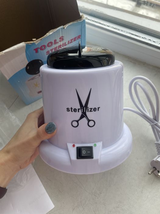 Стерилізатор для інструментів