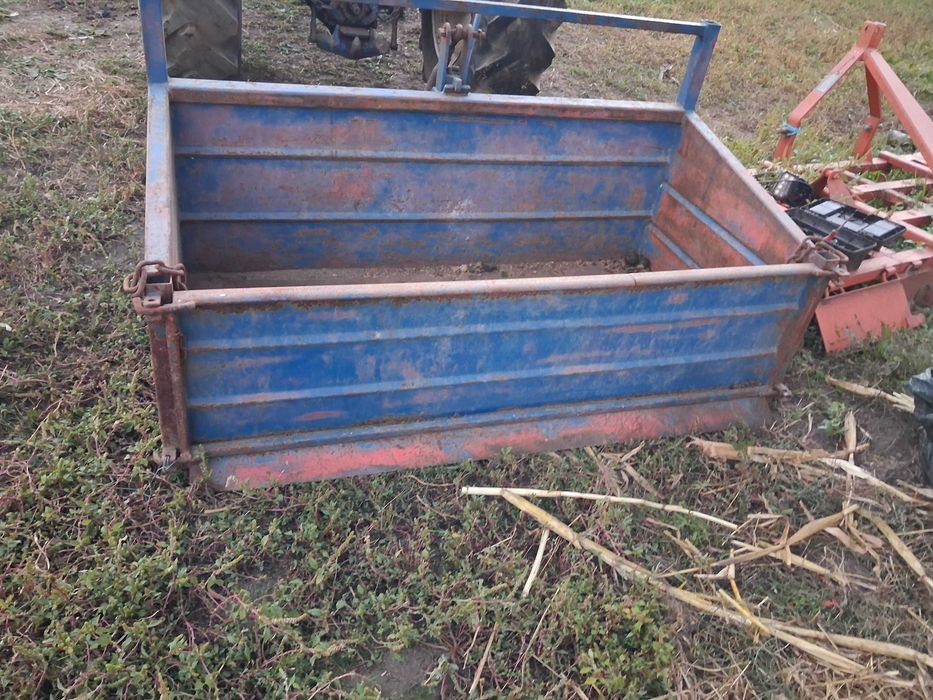 Vendo trator ford 3000