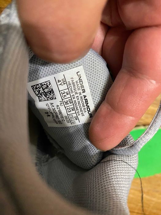 Кросівки кроссовки на мальчика Under Armour оригинал р.36