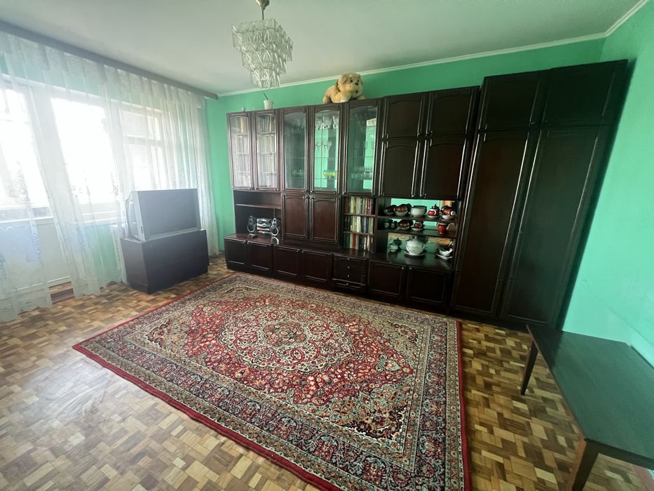 Стенка в зал. Шкафи. Вітальня