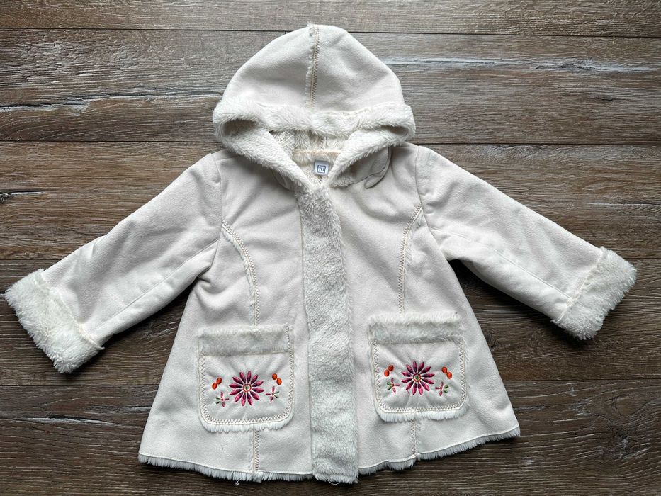 Jak nowy płaszczyk kożuszek TU kremowy ecru 86/92cm 1,5-2 lat z haftem