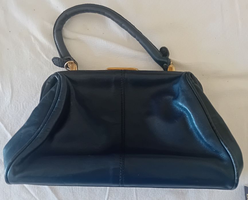 Mala para senhora em pele