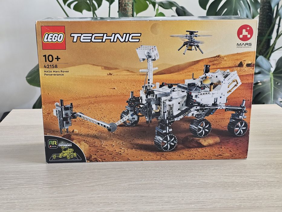 LEGO 42158 Technic NASA Mars Rover Perseverance