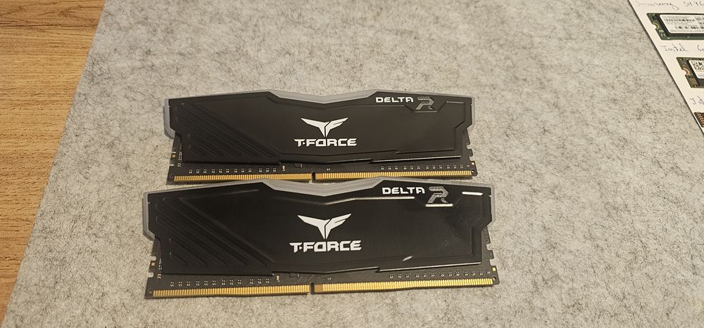RAM T-Force Delta RGB 16GB (2x8GB) DDR4 3200MHz CL16 – Gaming