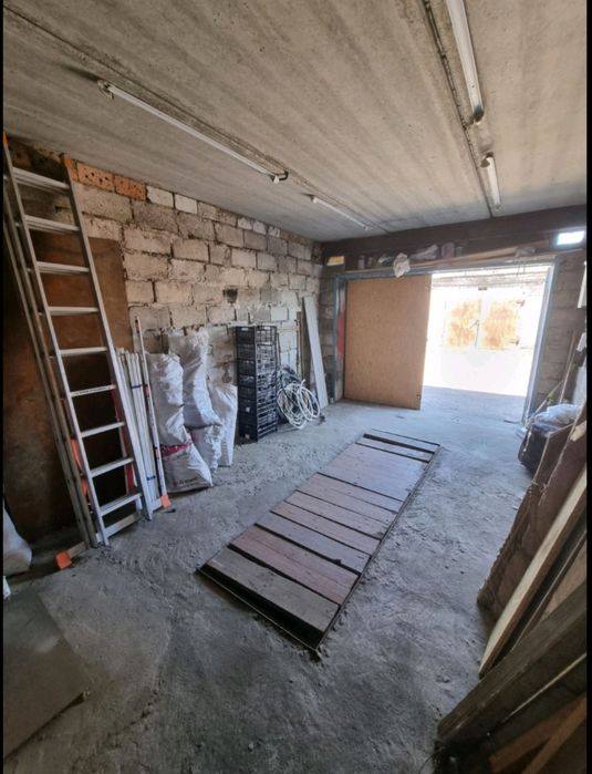 Продам капитальный гараж в ГК Новый