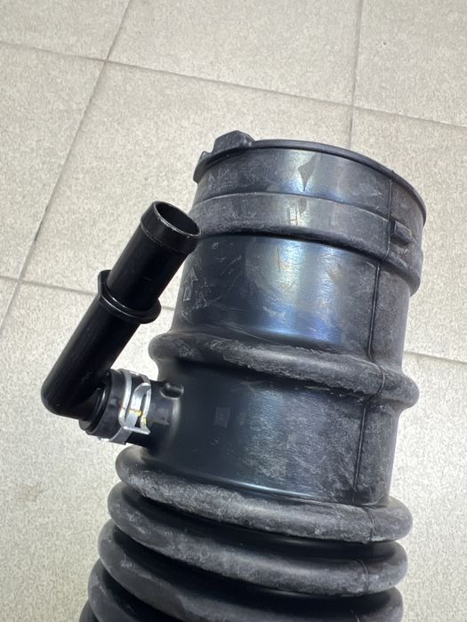 Патрубок воздушный Toyota GR86