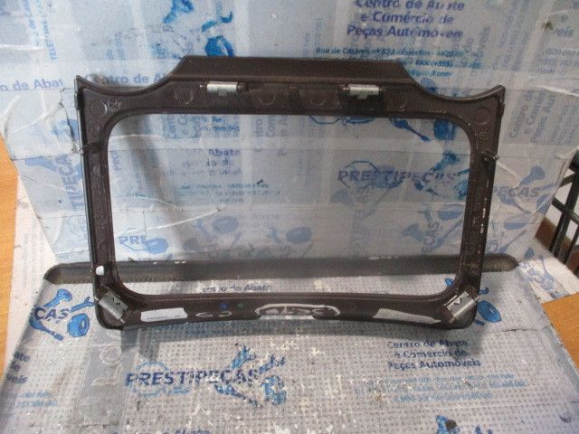 Moldura da consola central / rádio / aro VOLKSWAGEN Touareg (7L)
