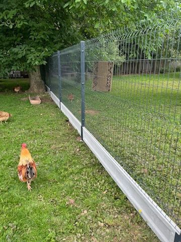 Mantaż ogrodzenia panelowego bram przesuwnych