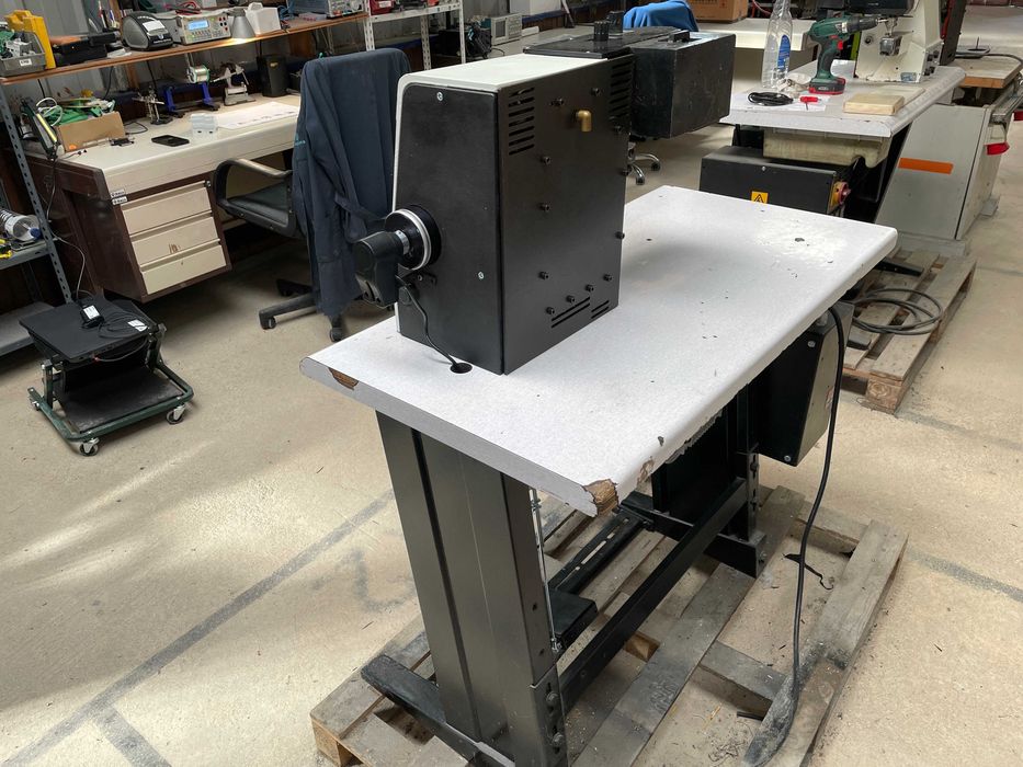 *Liquidação de Stock*Máquina de Orlar USM1 (Microfolder)