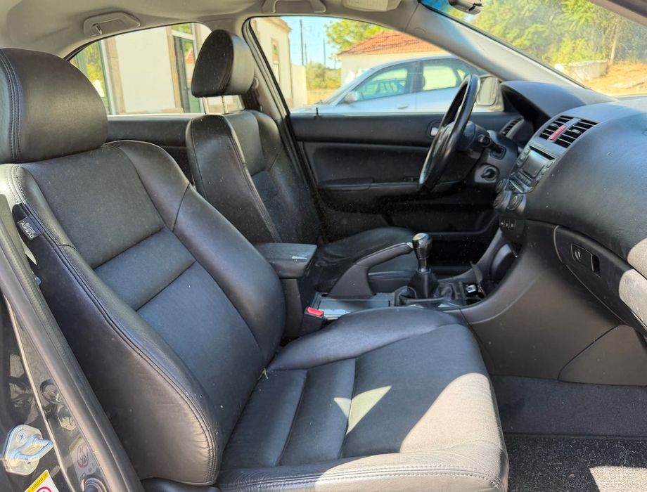 Honda Accord 2.2 i-CTDI Sedan Nacional