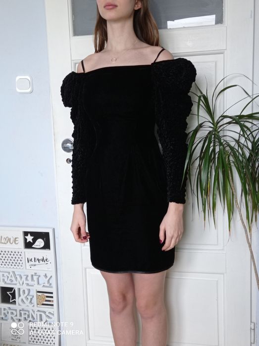 Dior czarna welurowa sukienka wieczorowa 36 S retro vintage wesele bal