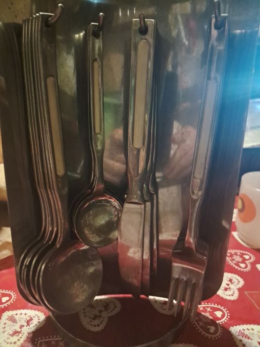 Vendo conjunto de talheres