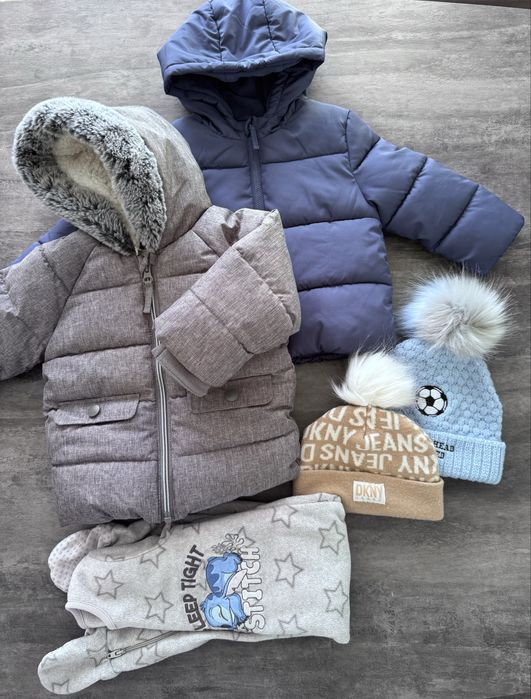 Продам дитячі курточки набір 6-9 , 9-12 міс