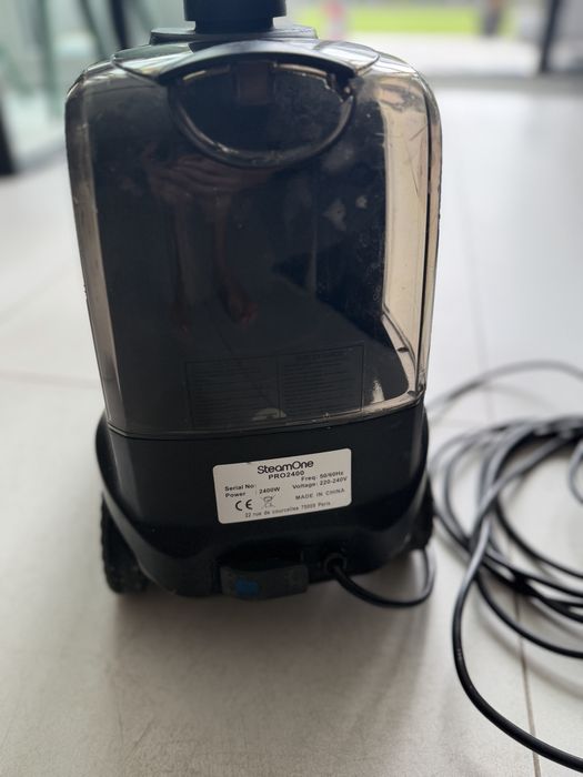 SteamOne PRO2400 profesjonalna parownica do ubrań 2400W 54g/min