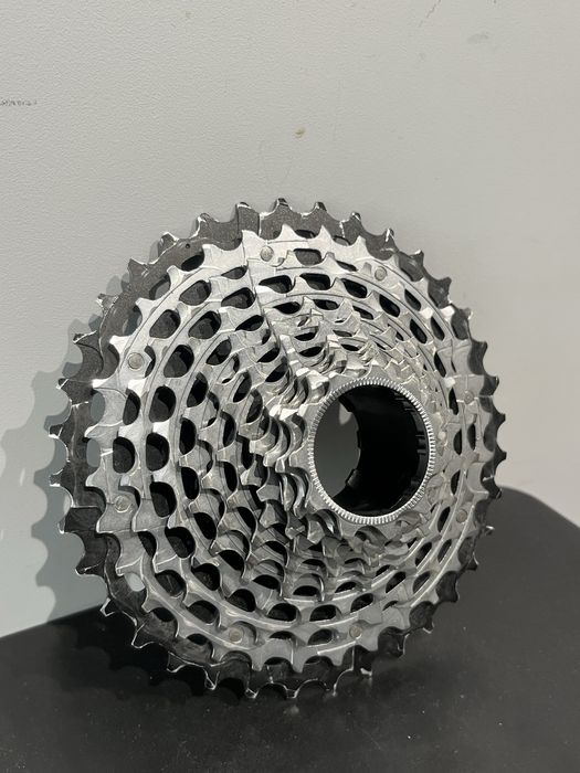 Kaseta ZTTO New ULT Gen2 11-36t 195g