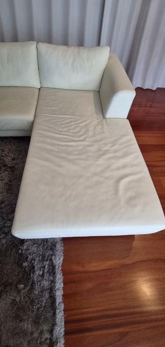 Sofá em pele branca design Italiano