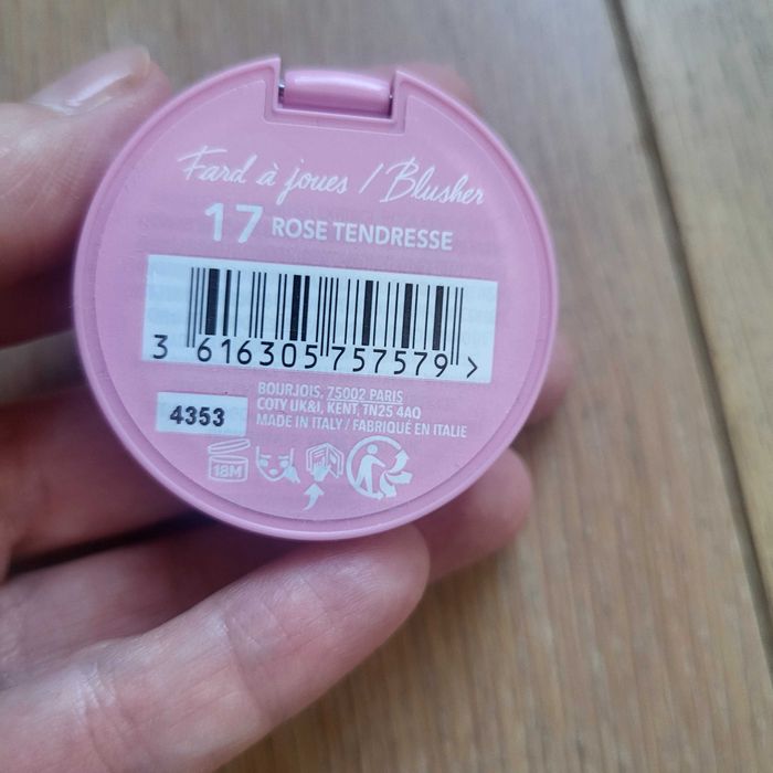 Róż do policzkow Bourjois 17 Rose Tendresse