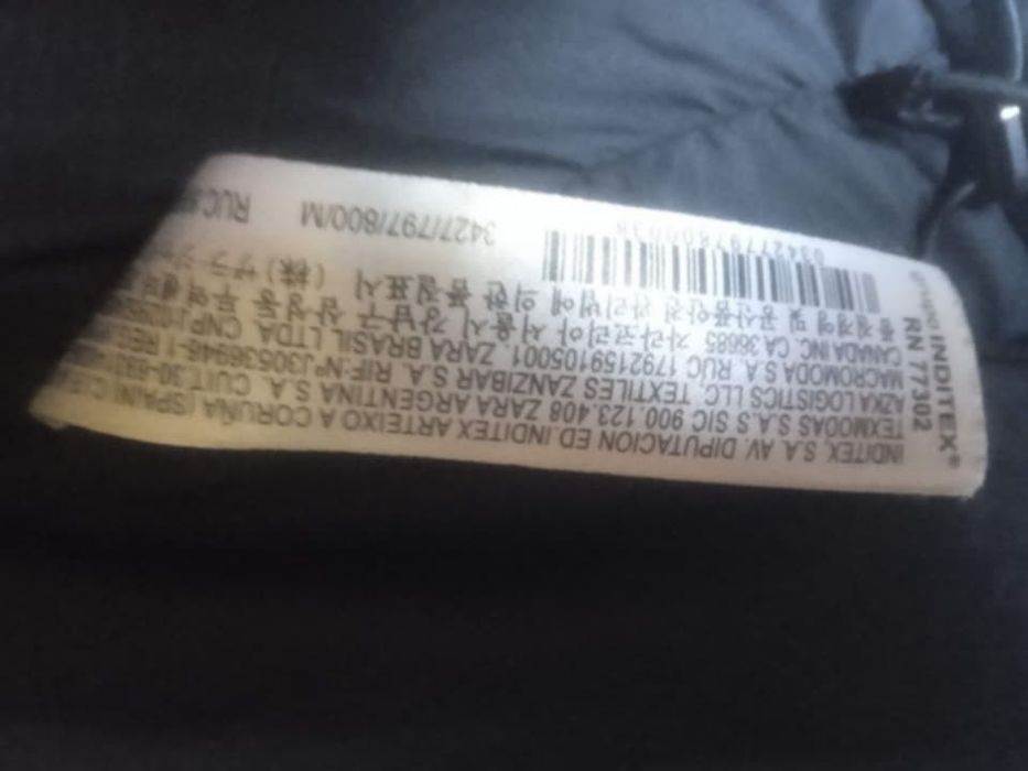 Безрукавка женская жилетка с капюшоном Zara р.L Испания
