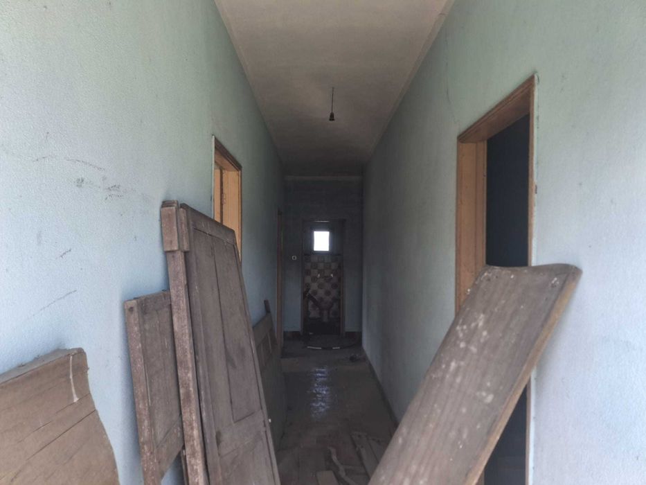 Casa para restaurar com 3.527m perto da saída da A42 Felgueiras