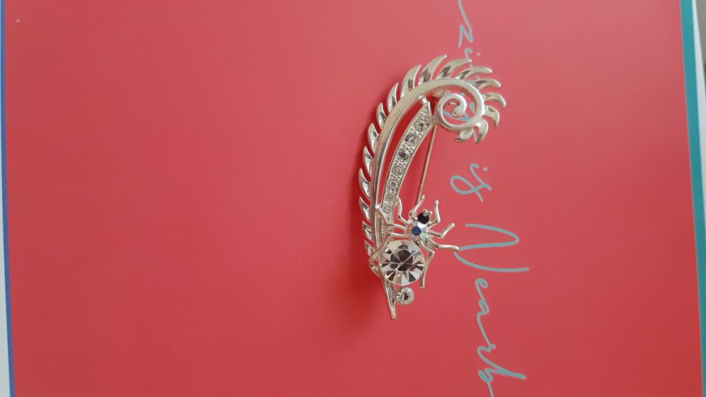 Брошка Скорпіон з сваровскі