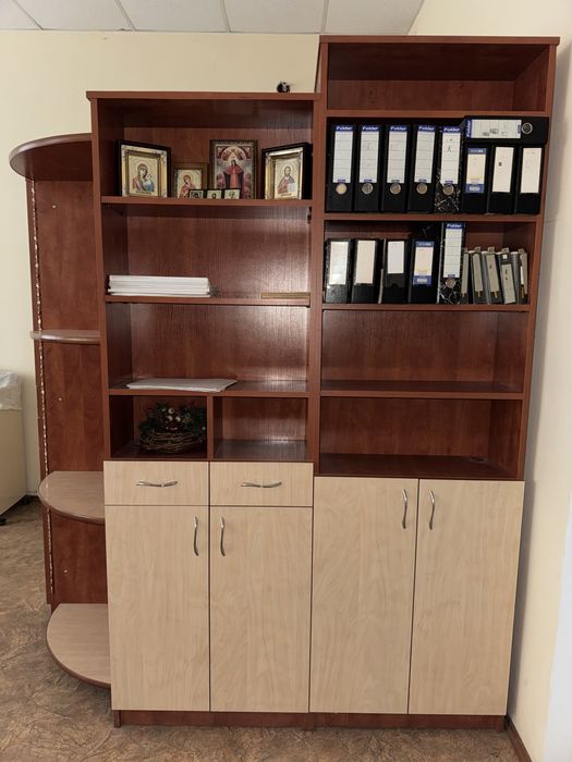 Меблі (ціна договірна)