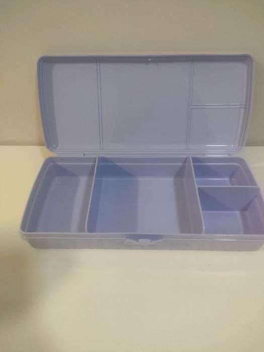 Caixa multiusos Tupperware nova