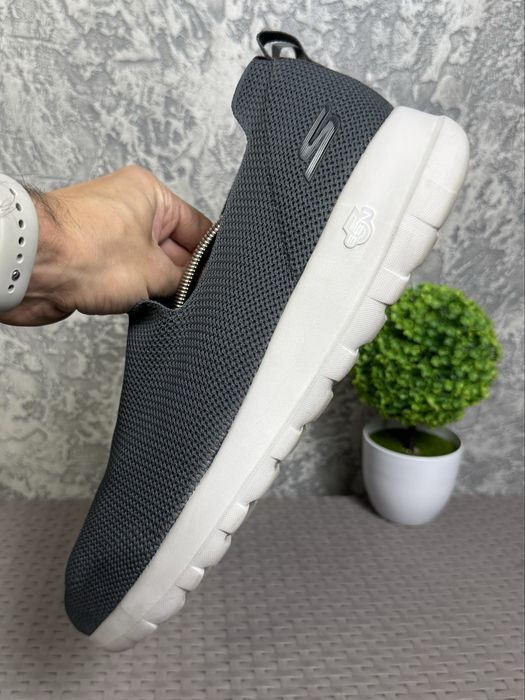 Skechers Air Cooled кроссовки 47 размер серые