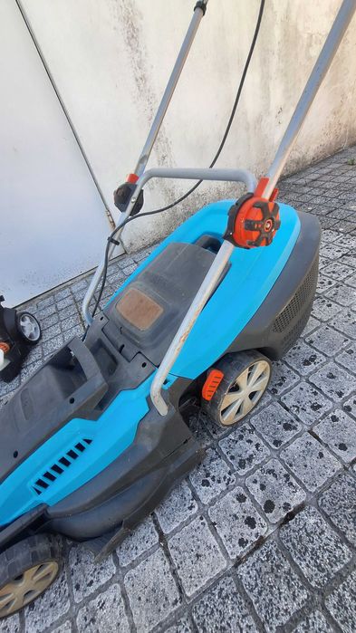 Corta-Relvas Elétrico Gardena PowerMax 42 E – 1700W