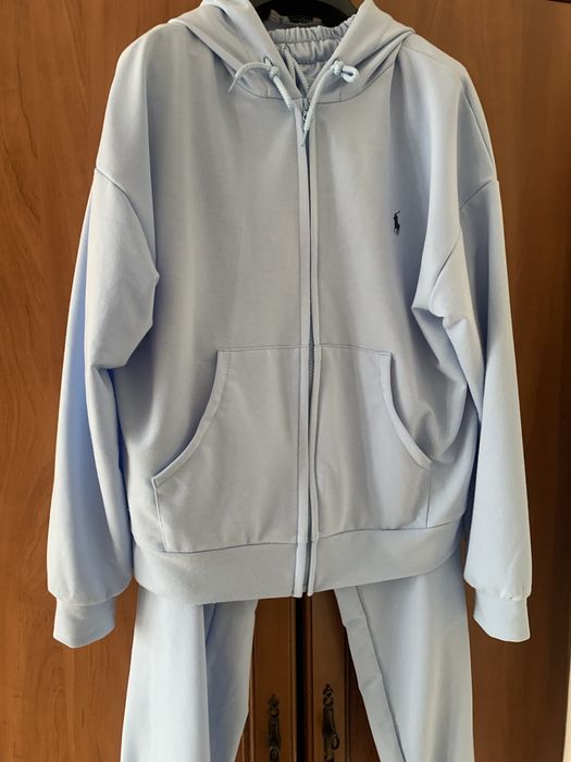 Спортивний костюм