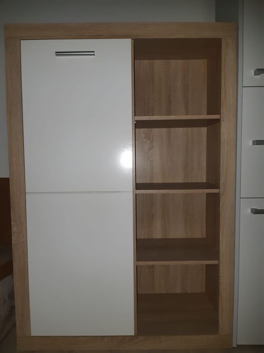 Sprzedam zestaw mebli