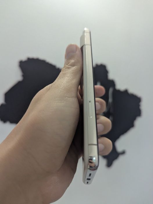 Google Pixel 8pro 128gb Porcelain. Neverlock